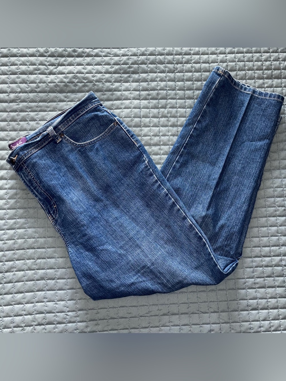 Gloria Vanderbilt Jeans Womens 18W Stretch Denim Tapered Leg Classic 40X29 - Picture 3 of 10
